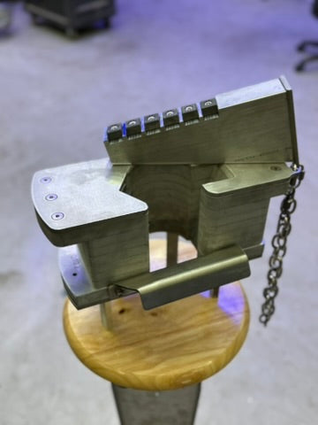 Pro-Slips Well Pipe Clamp